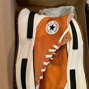 Converse Run Star Legacy CX Bold Orange Platform Sneakers Men’s 8.5, Women’s 10